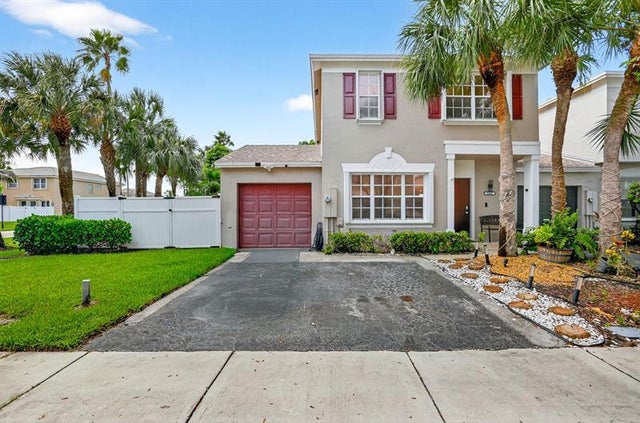 1 of 43 - 6001 Plum Isle Way 443-7, Fort Lauderdale, FL