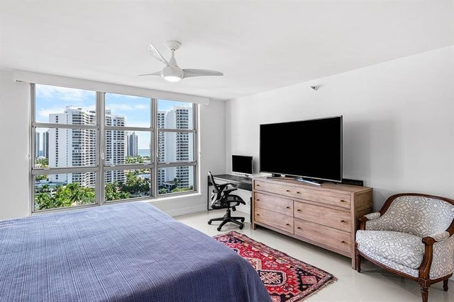 5 of 46 - 3500 Mystic Pointe Dr 1808, Aventura, FL