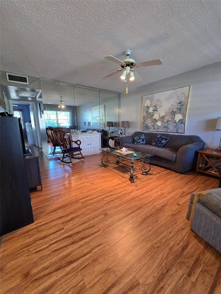 4 of 57 - 159 Newport J 159, Deerfield Beach, FL