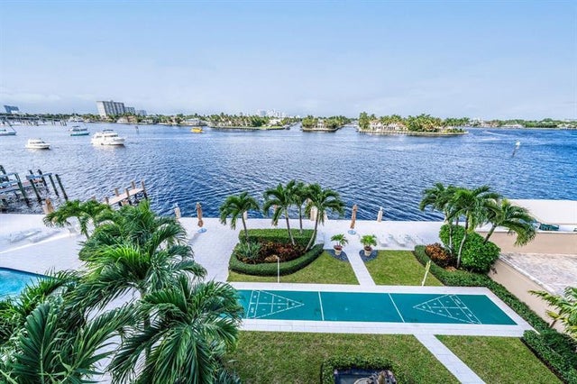 3 of 32 - 215 N Birch Rd 4c, Fort Lauderdale, FL