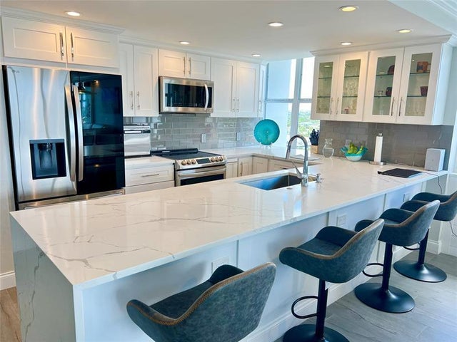 1 of 52 - 800 Se 20th Ave 1115, Deerfield Beach, FL