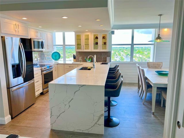 3 of 52 - 800 Se 20th Ave 1115, Deerfield Beach, FL