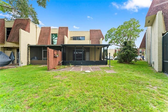 2 of 26 - 8925 Palm Tree Ln 8925, Hollywood, FL