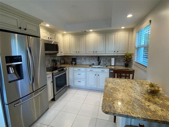 2 of 69 - 1060 Oakridge F 1060, Deerfield Beach, FL
