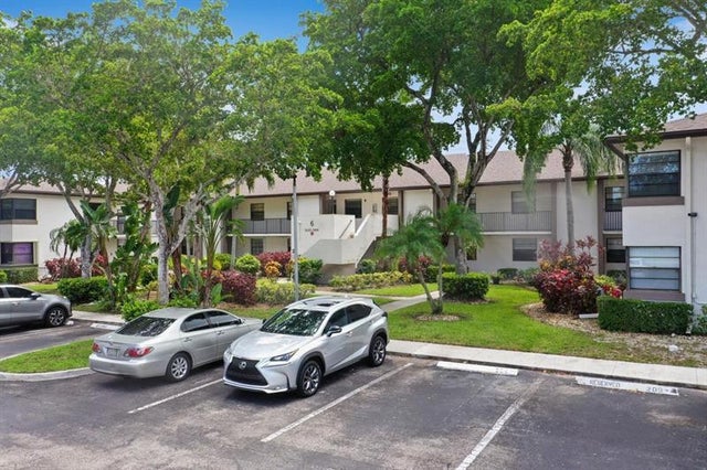 3 of 22 - 9670 W Mcnab Rd 208, Tamarac, FL