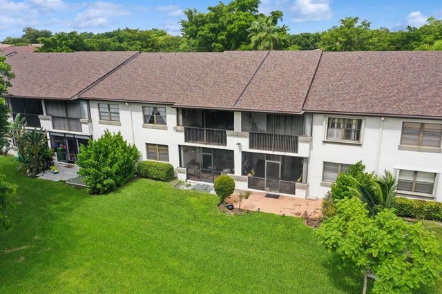 4 of 22 - 9670 W Mcnab Rd 208, Tamarac, FL