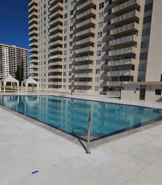 1 of 32 - 250 174th St 1710, Sunny Isles Beach, FL