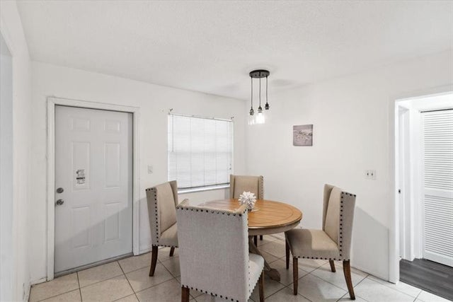 5 of 24 - 1380 Nw 43rd Ter 104, Lauderhill, FL