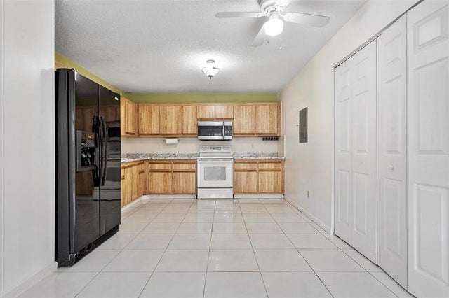 4 of 29 - 3550 Nw 95th Ter 3s, Sunrise, FL