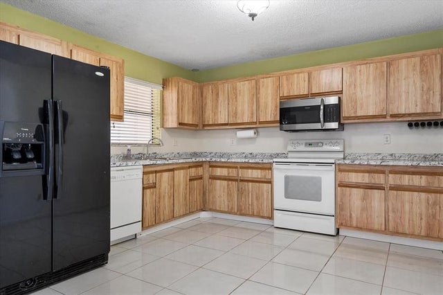 5 of 29 - 3550 Nw 95th Ter 3s, Sunrise, FL