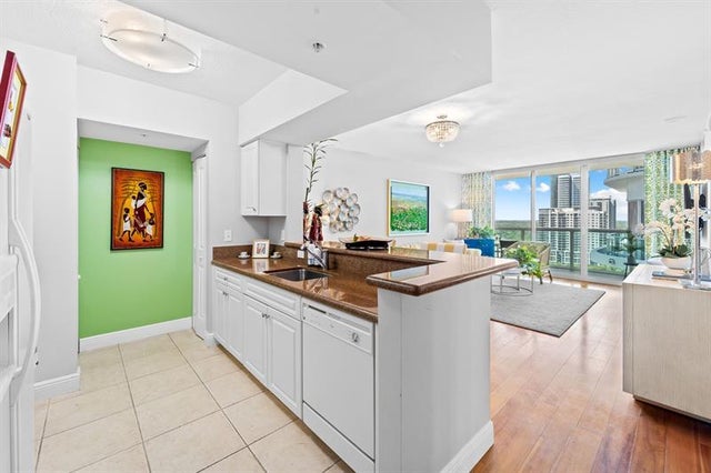2 of 41 - 347 N New River Dr E 2106, Fort Lauderdale, FL