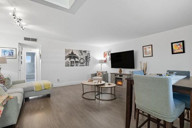 4 of 29 - 5300 Washington St J214, Hollywood, FL