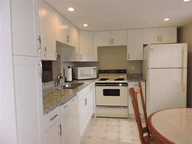 5 of 18 - 441 Se 3rd St 307, Dania, FL