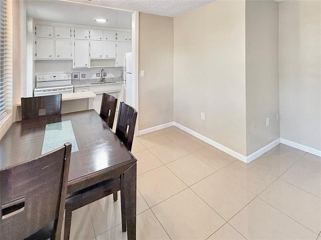 4 of 28 - 2400 Ne 9th St 301, Fort Lauderdale, FL