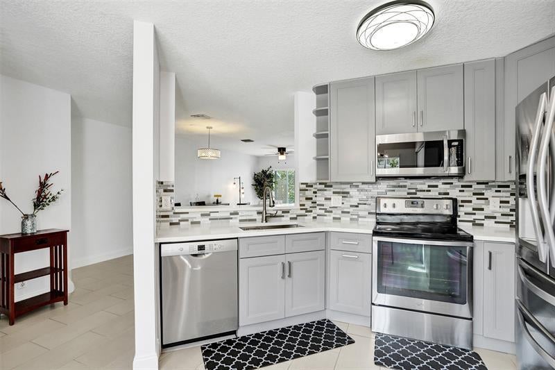 1107 Sw 44th Ter 1107, Deerfield Beach