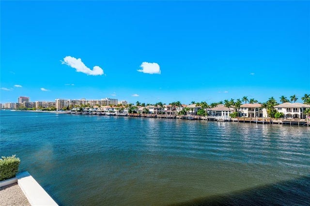 3 of 26 - 1600 S Ocean Dr 3b, Hollywood, FL