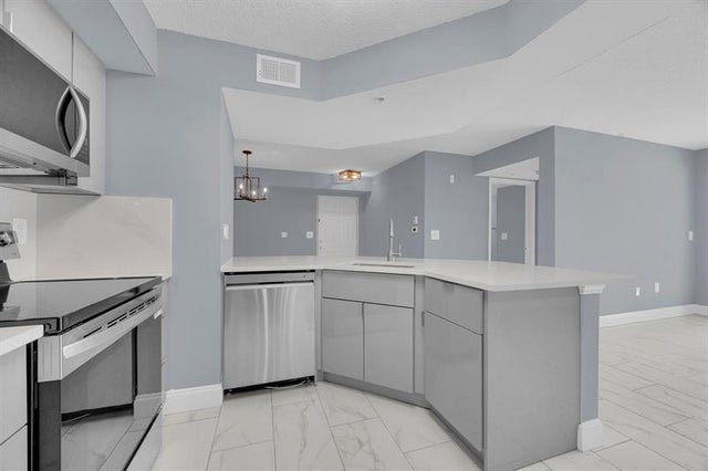 3 of 32 - 3809 Nw Mediterranean Ln 104, Jensen Beach, FL