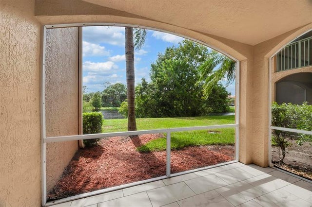 5 of 32 - 3809 Nw Mediterranean Ln 104, Jensen Beach, FL