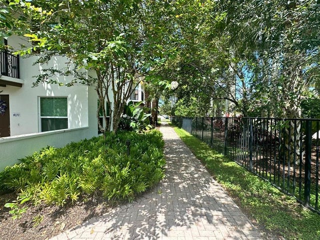 3 of 36 - 4670 Monarch Way, Coconut Creek, FL