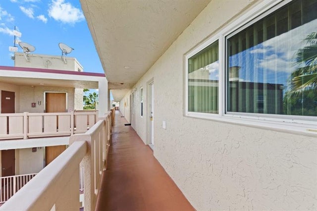2 of 32 - 2106 S Cypress Bend Dr 506, Pompano Beach, FL