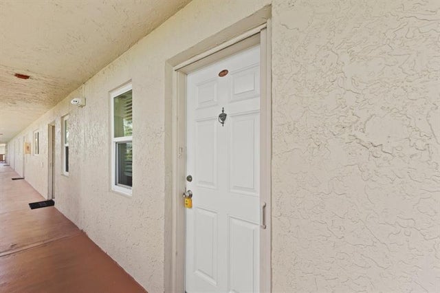 3 of 32 - 2106 S Cypress Bend Dr 506, Pompano Beach, FL