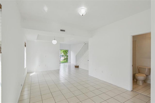 4 of 26 - 8822 W Flagler St 1-39, Miami, FL