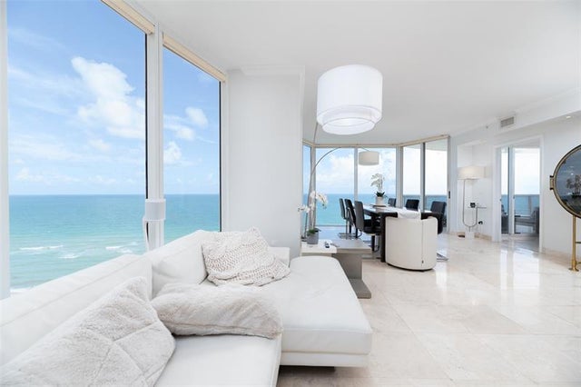 4 of 67 - 17555 Collins Ave 1608, Sunny Isles Beach, FL