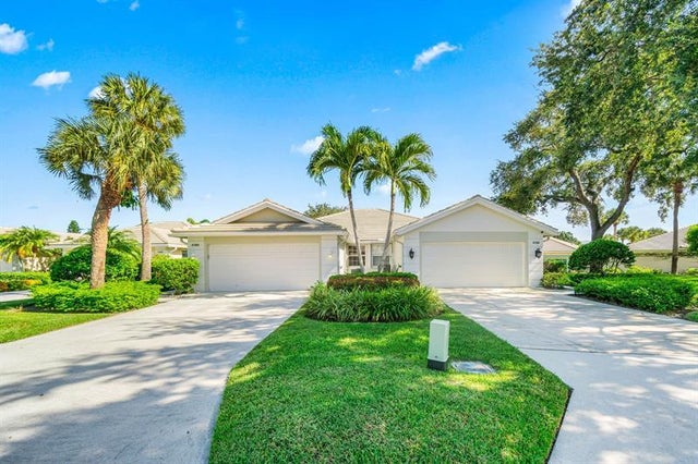 1 of 38 - 4186 Royal Oaks Dr, Palm Beach Gardens, FL