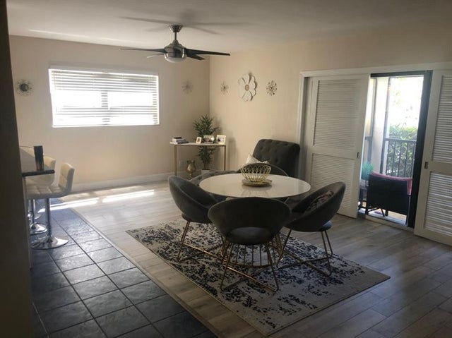 5 of 12 - 520 Orton Ave 104, Fort Lauderdale, FL