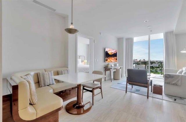4 of 19 - 525 N Fort Lauderdale Baach Blvd 1610, Fort Lauderdale, FL