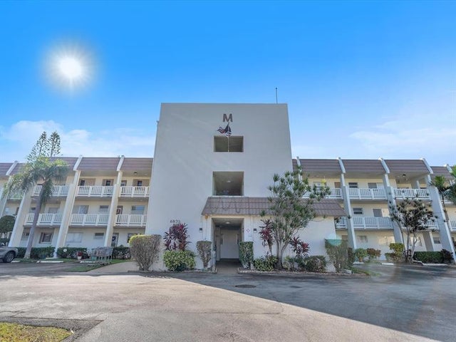 1 of 29 - 6870 Royal Palm Blvd 310m, Margate, FL