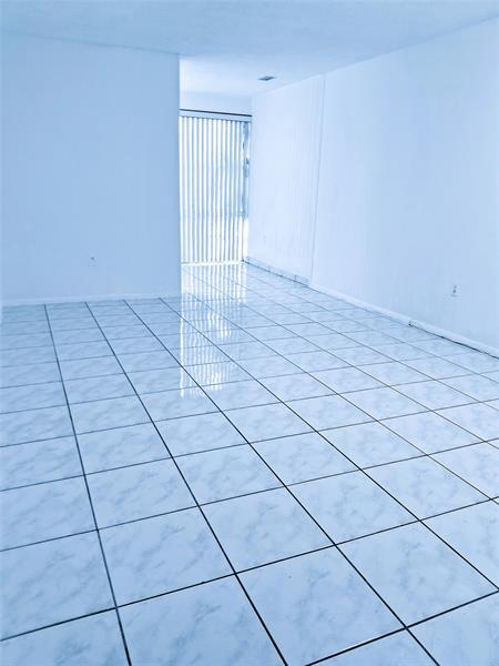 3 of 9 - 17570 Atlantic Blvd 104, Sunny Isles Beach, FL