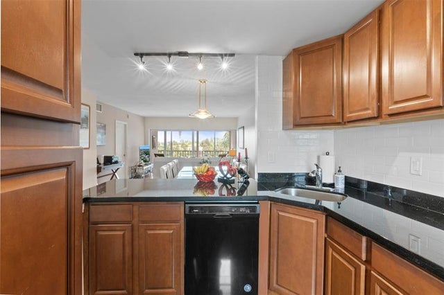 2 of 34 - 1301 E Hillsboro Blvd 505, Deerfield Beach, FL