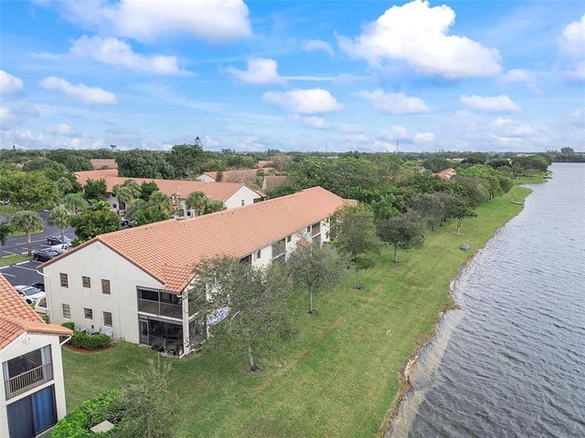 3 of 45 - 2112 Congressional Way 2112, Deerfield Beach, FL