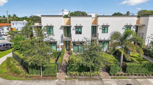 1 of 83 - 1402 Sw 4th Ave 1402, Fort Lauderdale, FL