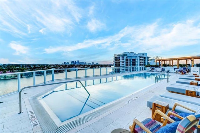 2 of 37 - 401 N Birch Rd Th3, Fort Lauderdale, FL