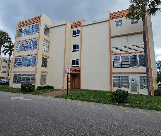 2501 Nw 41st Ave 104, Lauderhill