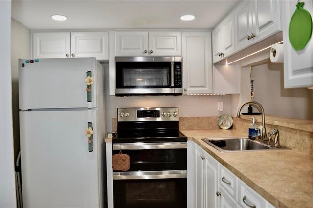 4 of 35 - 9201 Lime Bay Blvd 214, Tamarac, FL