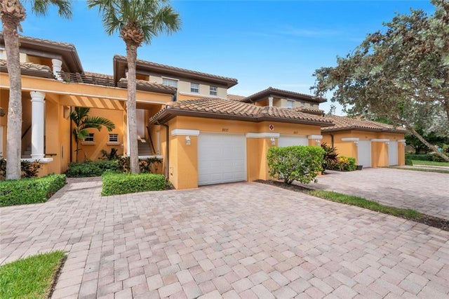 1 of 37 - 8035 Nw 127th Ln 3e, Parkland, FL