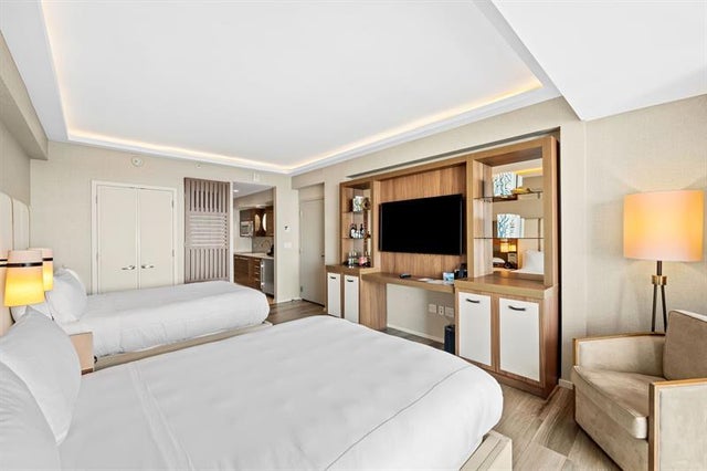 4 of 20 - 551 N Fort Lauderdale Beach Blvd H1115, Fort Lauderdale, FL