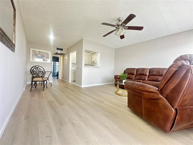 1 of 60 - 2008 Harwood C 2008, Deerfield Beach, FL