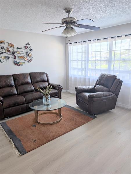 2 of 60 - 2008 Harwood C 2008, Deerfield Beach, FL