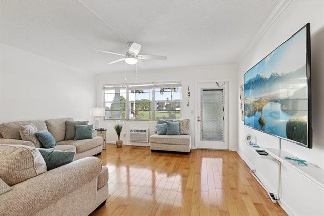 5 of 20 - 270 Newport R 270, Deerfield Beach, FL