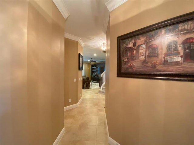 4 of 43 - 4115 Darlington St, Palm Beach Gardens, FL