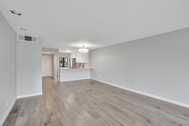 2 of 19 - 4539 Luxemburg Ct 201, Lake Worth, FL