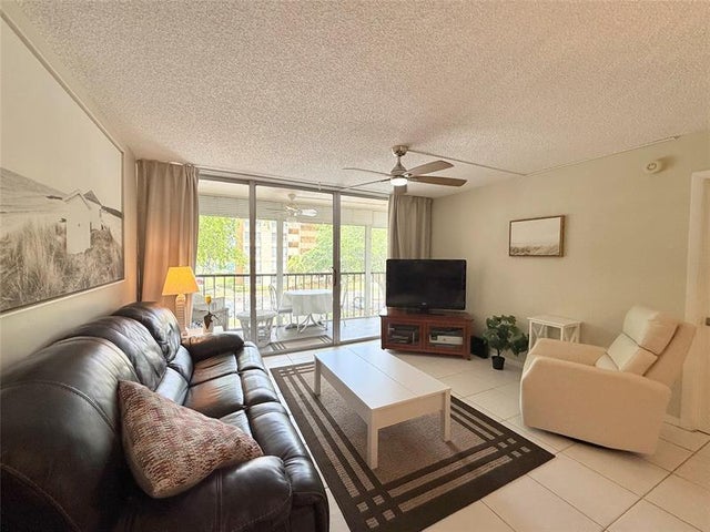 5 of 24 - 3771 Environ Blvd 346, Lauderhill, FL