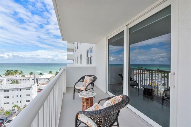1 of 40 - 1601 S Ocean Dr 902, Hollywood, FL