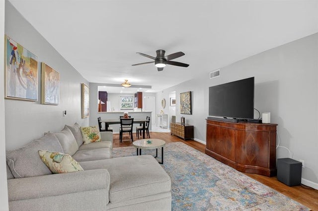 2 of 38 - 2601 Ne 3rd Ct 403, Boynton Beach, FL