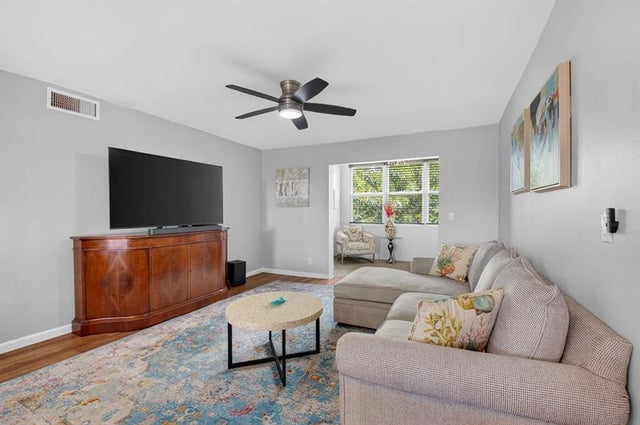 5 of 38 - 2601 Ne 3rd Ct 403, Boynton Beach, FL