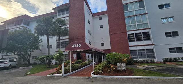 1 of 15 - 4750 Nw 22nd Ct 209, Lauderhill, FL